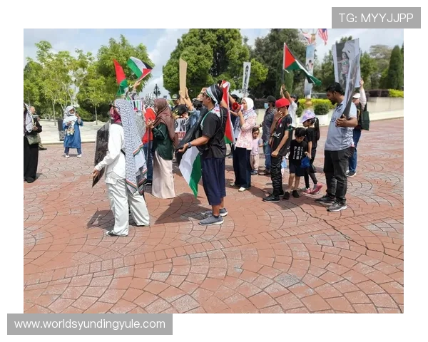 深入探讨马来西亚云顶的家族血统及其在当地社会中的影响力